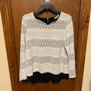 Black and white long sleeve top